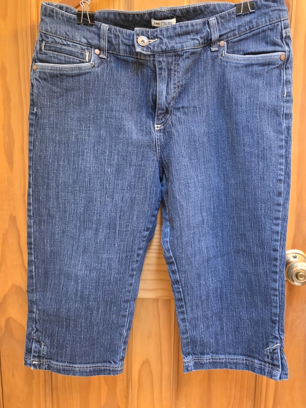 Lee Dark Blue Denim Capri -Just Below The Waist